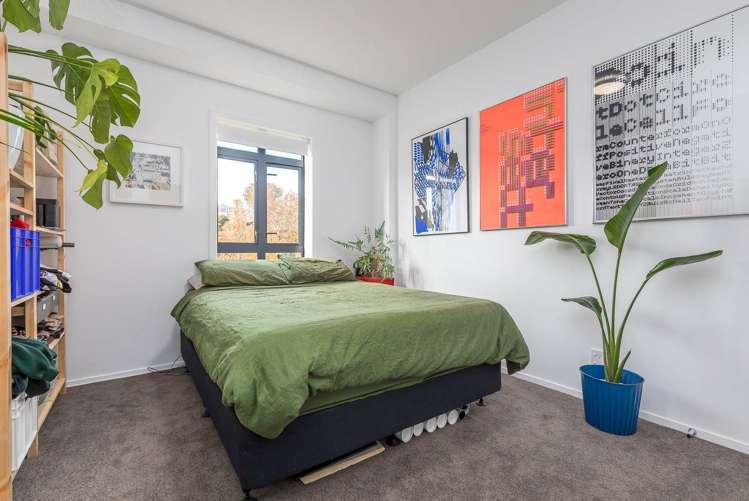 4F/23 Upper Queen Street City Centre_5