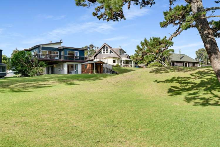 137 Patuwai Drive Whangamatā_36