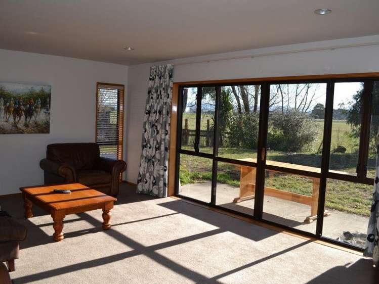 84 Broad Road Sefton_4