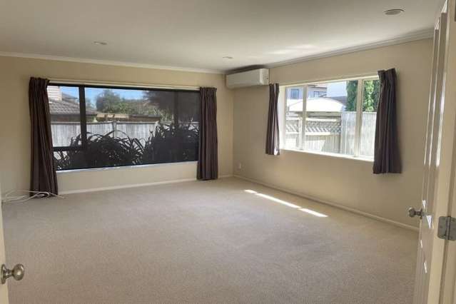6 Oswald Close 10673_2