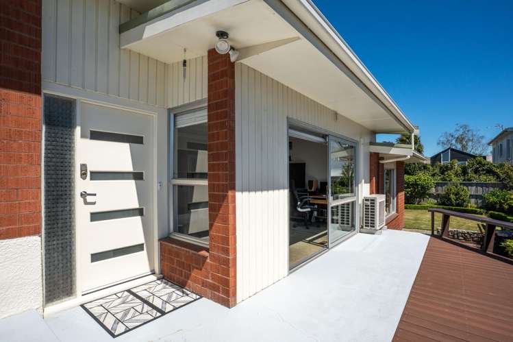 309 Avonhead Road Avonhead_32