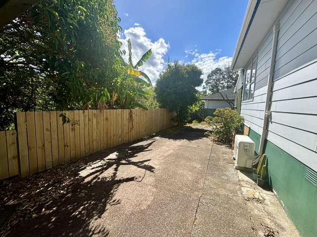 44 Universal Drive Henderson_3