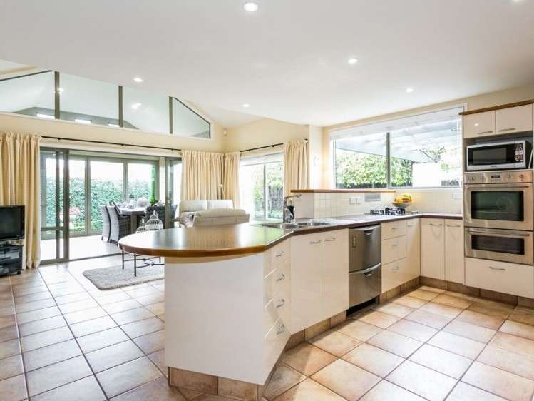 1b Neeve Place Taradale_14