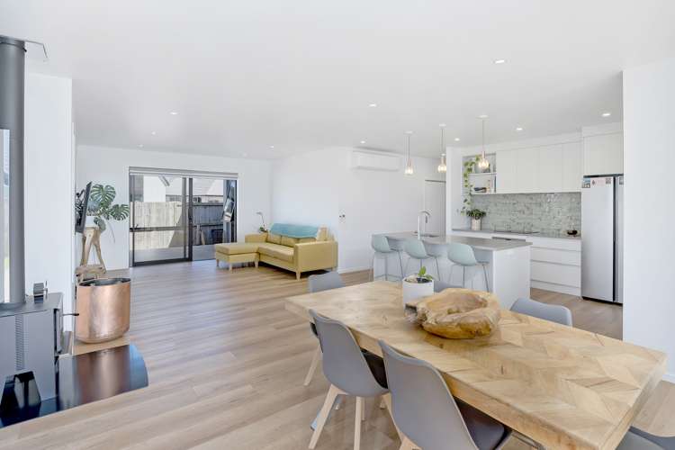 10 Palm Drive Whitianga_14