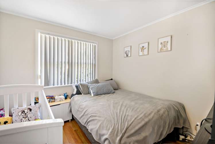 19 Laura Street Kelston_12