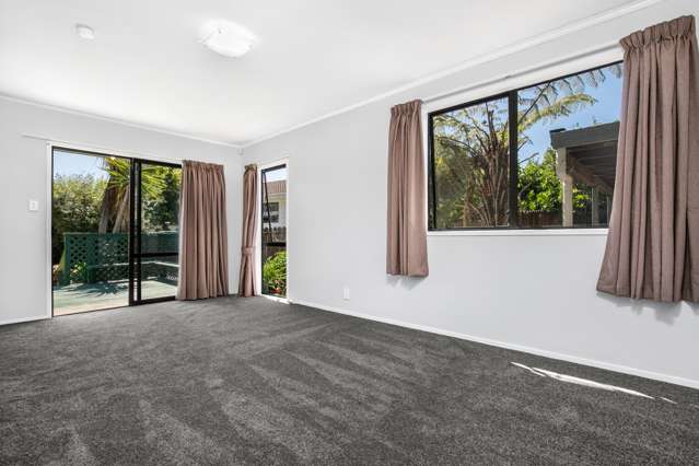 2/12 Palmers Road Clendon Park_1