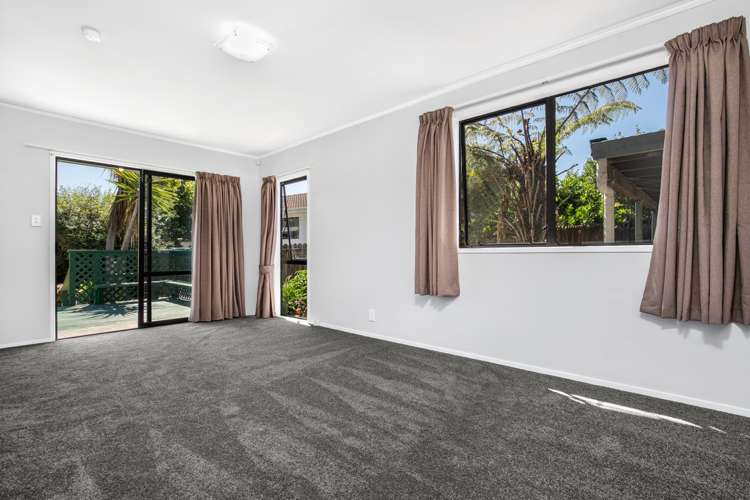 2/12 Palmers Road Clendon Park_1