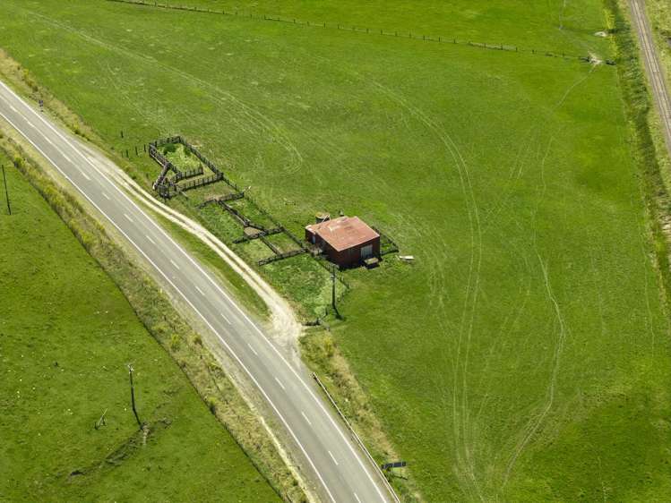 1343 Wharerata Road Muriwai_5