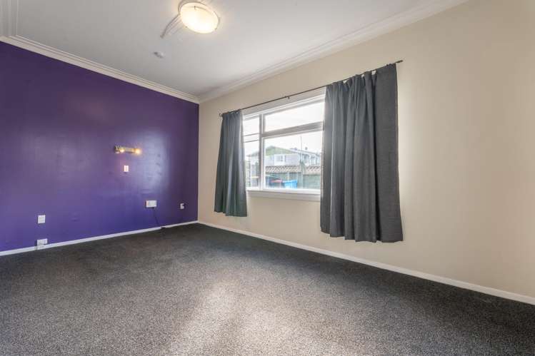 16 Marchwiel Street Marchwiel_11