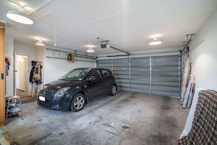 259 Queens Drive Windsor_22