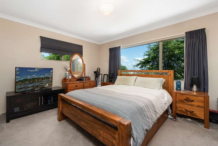 2 Lysaght Place Welcome Bay_8