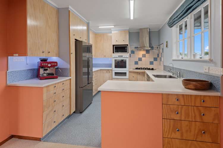 31 Clotworthy Crescent Onerahi_6