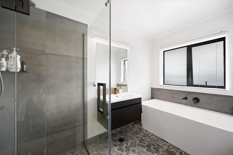 70 Maanihi Drive Rototuna North_14
