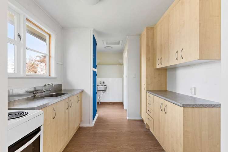 6 Tui Crescent Manurewa_11