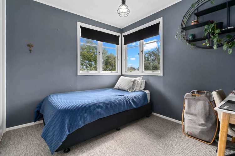 29 Amberley Avenue Te Atatu South_6