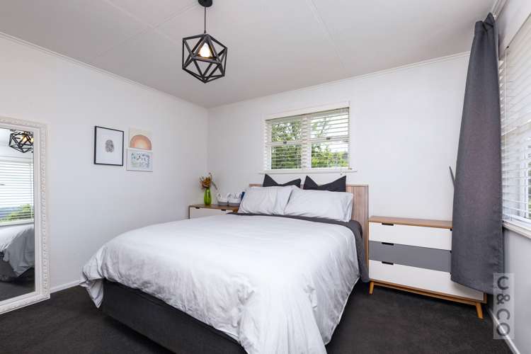 38 Queen Street Riverhead_19