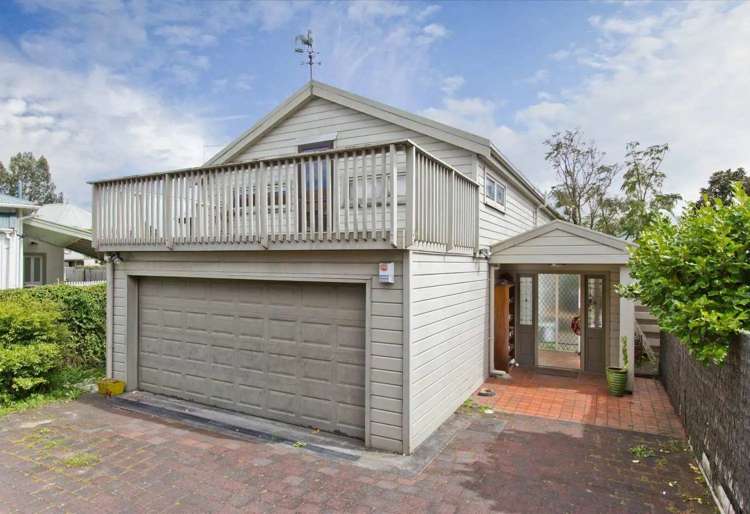 1/14 Lillington Road Remuera_21