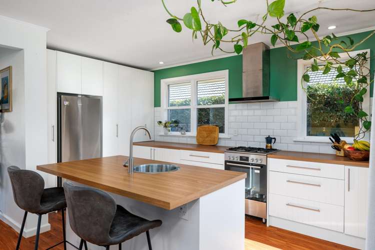 35 Stanbury Avenue Somerfield_3