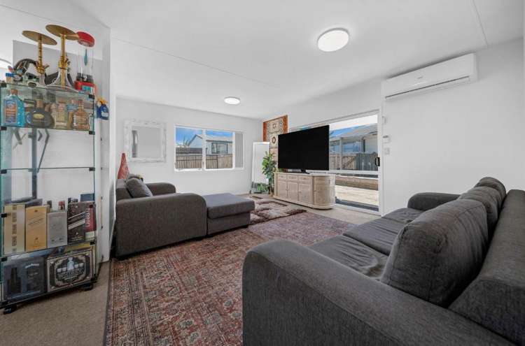 2/7 Barneys Farm Road_5