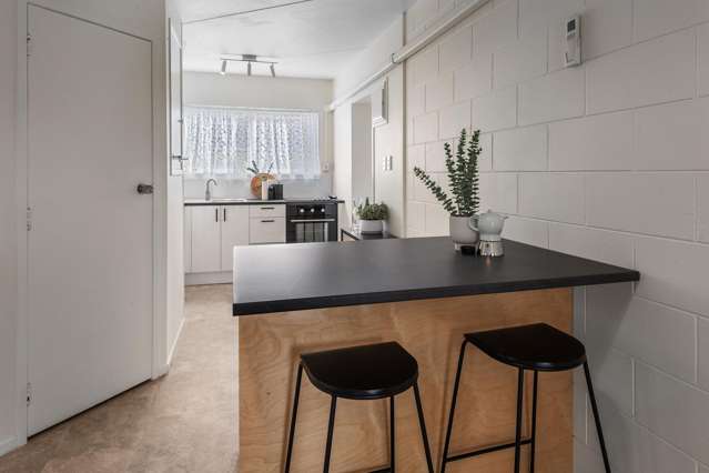 4/10 Cooke Street Avenues_2