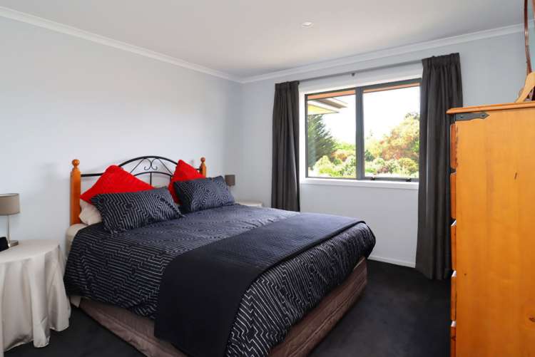 335 Homestead Road Weston_10