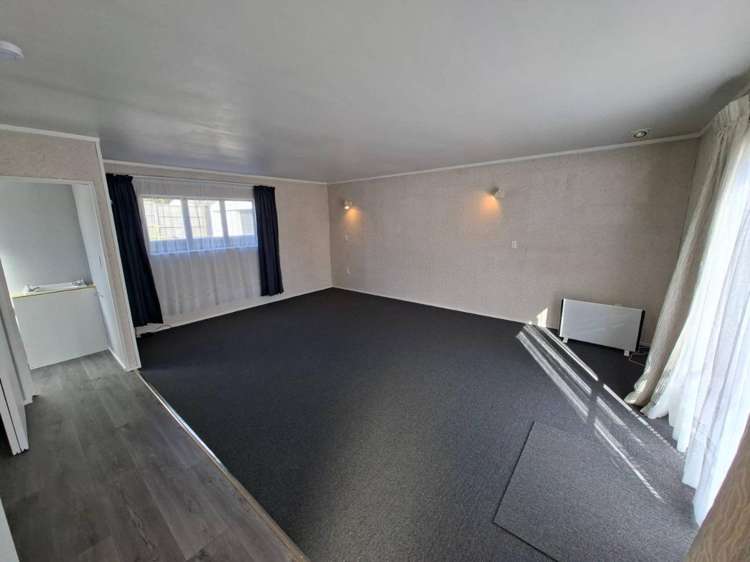 22 Marewa Street Te Atatu South_14
