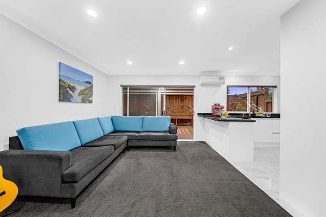 52 Cyril French Drive Flat Bush_4