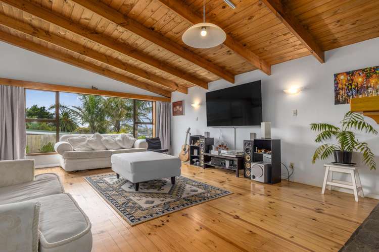 5 Miro Road Raumati South_1