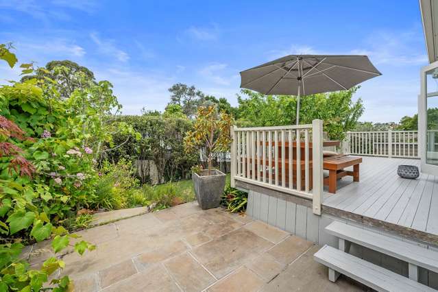 37 Ewen Alison Avenue Devonport_2