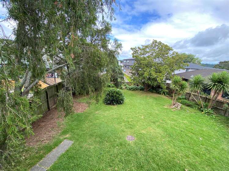 21 Ranui Avenue Ranui_1