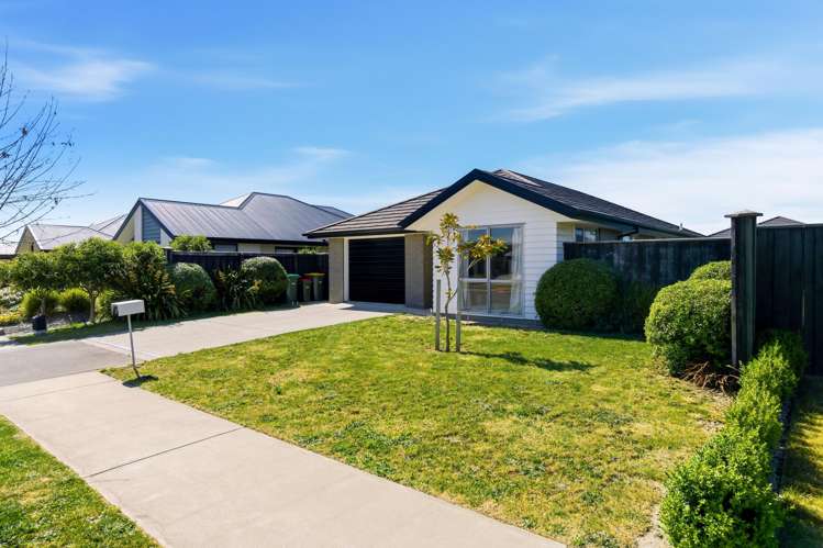 18 Northmoor Boulevard Rolleston_14