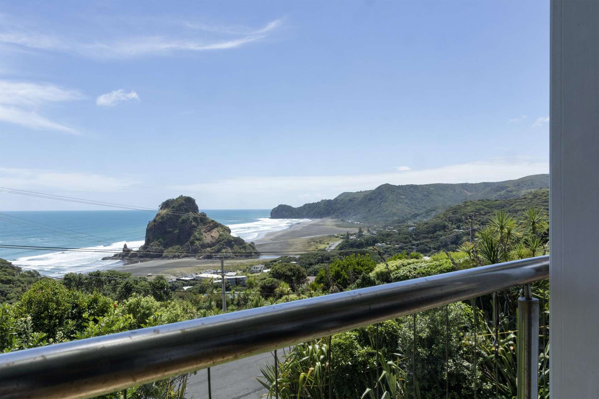 54 Rayner Road Piha_0