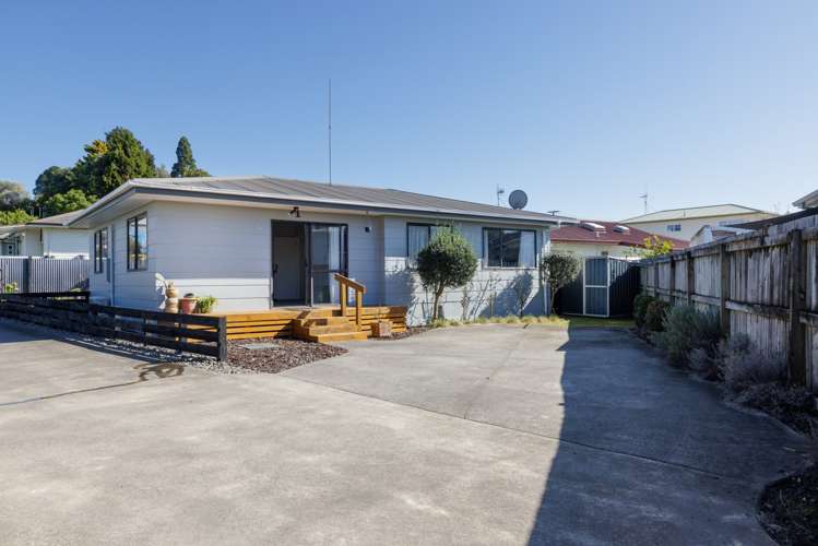 22a Queen Road Bellevue_1
