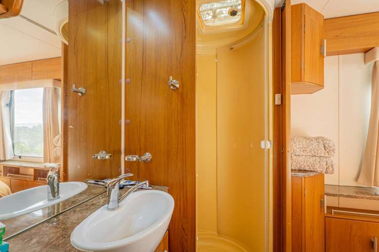 25 Orchard Road Hahei_11