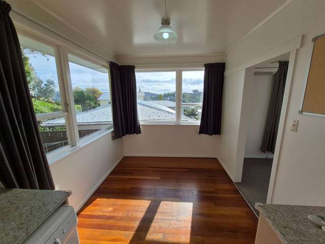 92 Beazley Avenue Paparangi_4