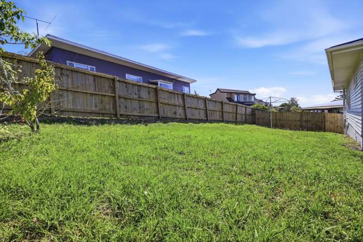 1/176 Chivalry Road Glenfield_17