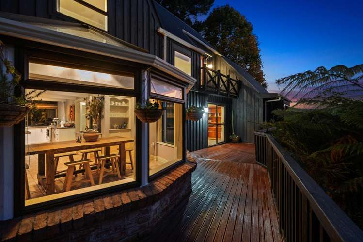 236 Moores Valley Road_5