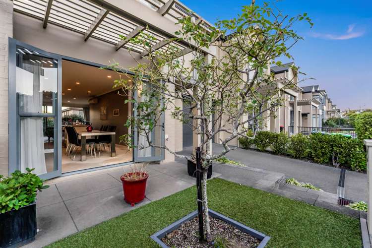 64 Barbarich Drive Stonefields_21