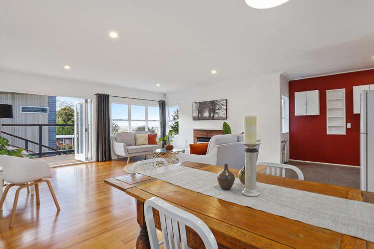 239 Golf Road Titirangi_6