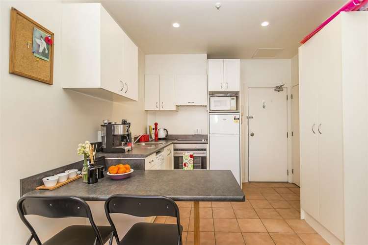 10c/126 The Terrace Wellington Central_8