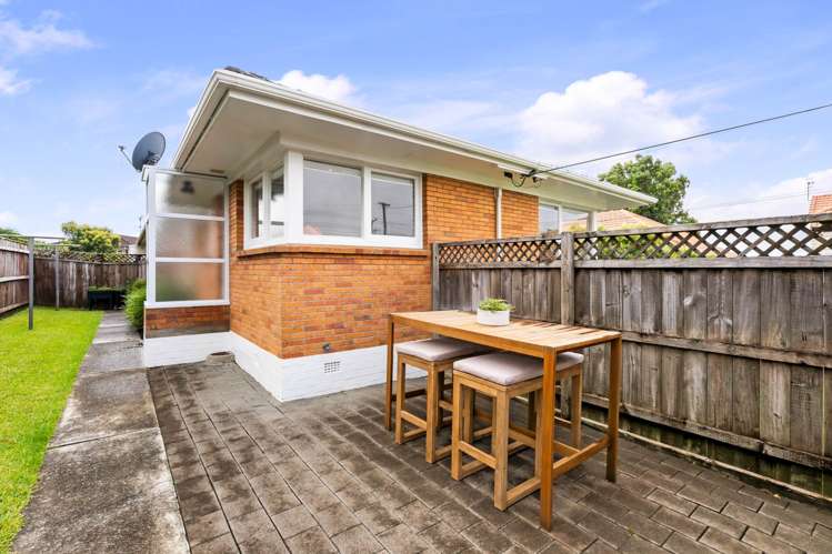 Dallinghoe Crescent Milford_18