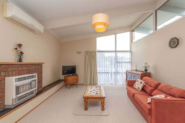 4 Exeter Crescent Springvale_1