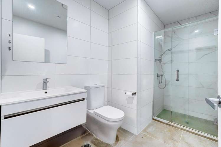 305/3 Kaipiho Lane Albany_9