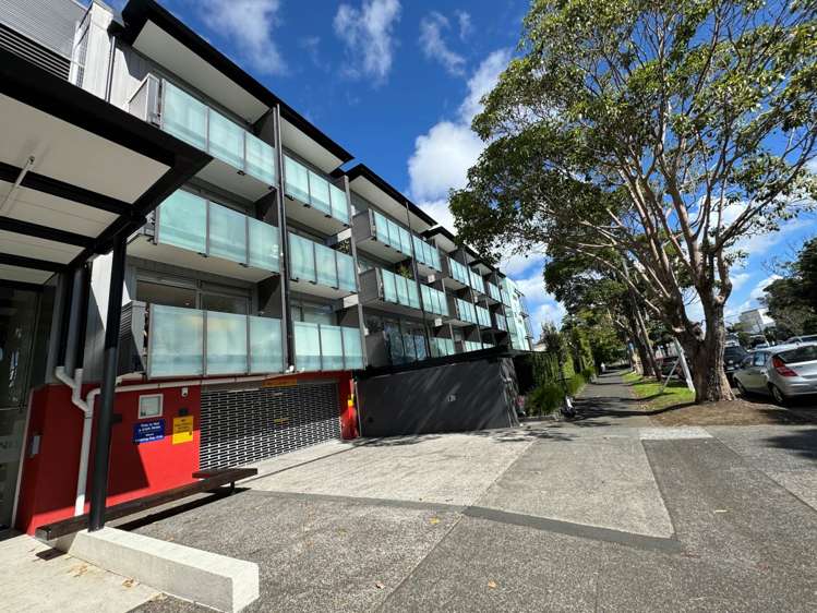 2j/80 Richmond Road_0