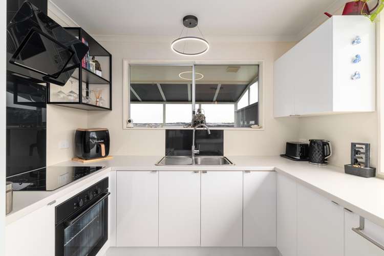 1/84A Tilford Street_5