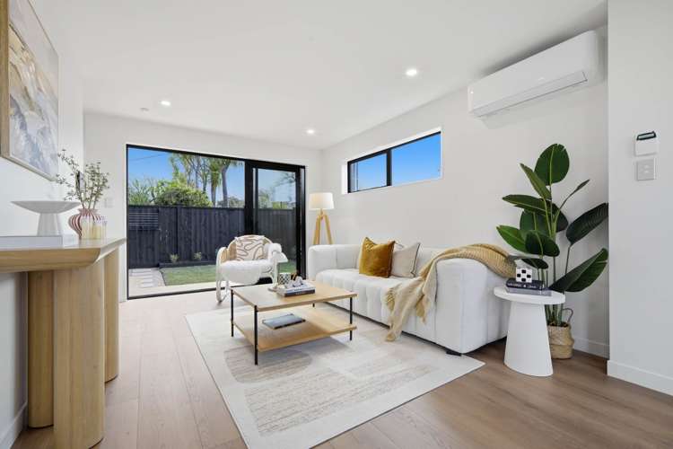 5/67 Wharf Road_5
