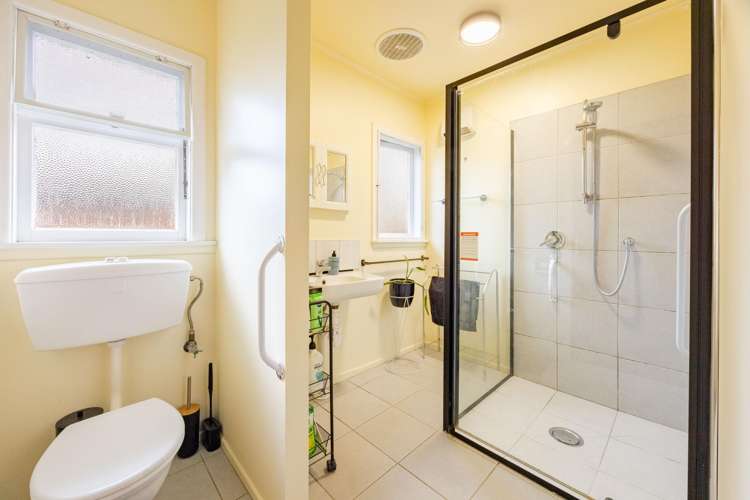 11 Holden Avenue Haumoana_11