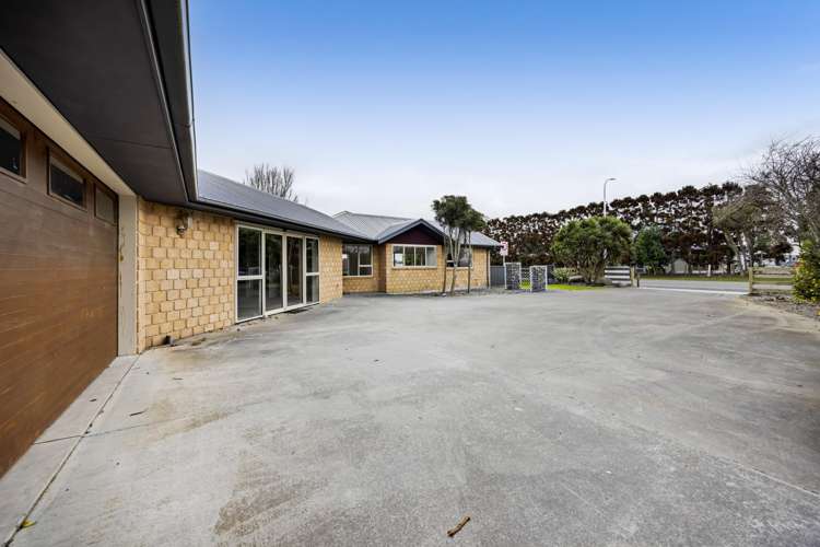 9 Fitzgerald Road Hawera_39