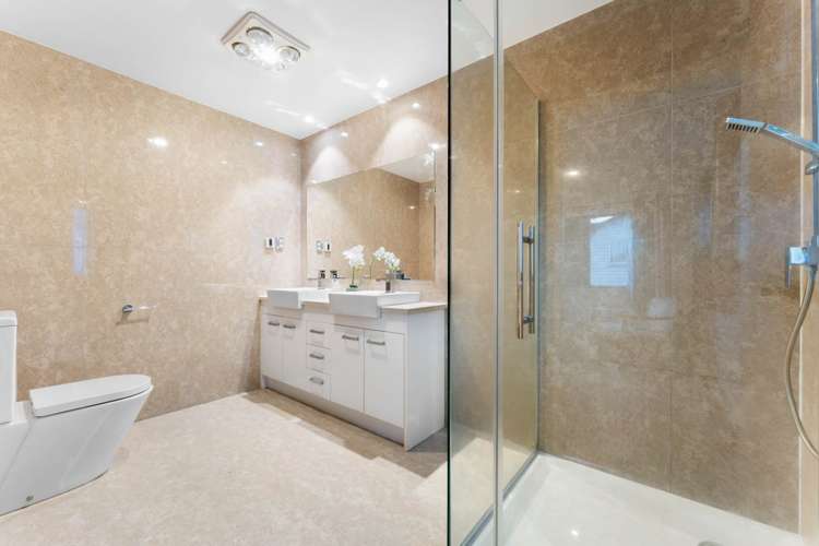 39 Bordeaux Parade Te Atatu South_17