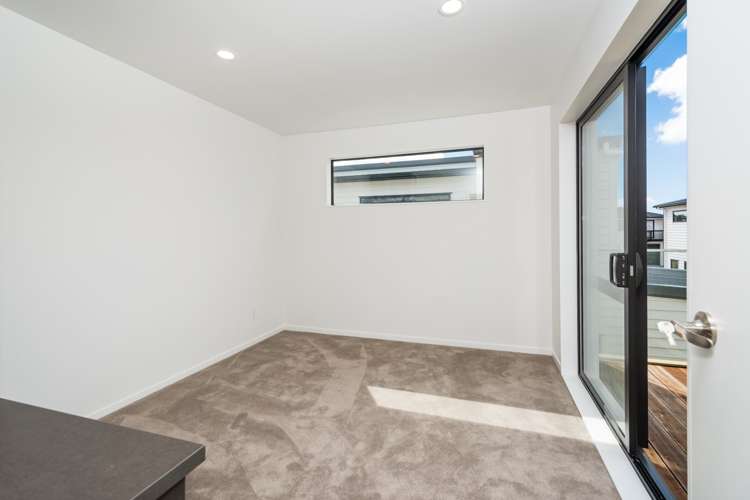 7 Pihoihoi Place Hobsonville_14